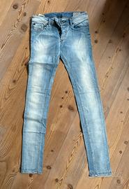 Jeans in denim Diesel “Sleenker”