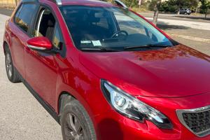 Peugeot 2008 1.5 BlueHDi 100 S&S Black Matt km 19k