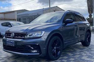 Volkswagen Tiguan Sport Black Edition 2.0 TDI...
