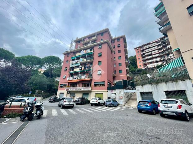 3 LOCALI A GENOVA