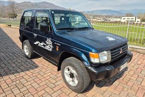 Mitsubishi pajero 2.5 MOTORE NUOVO