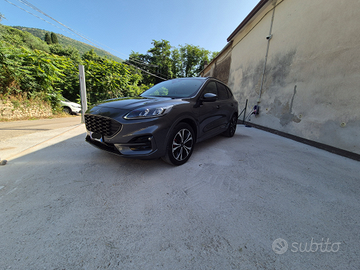 Ford Kuga plug-in hybrid St-line X