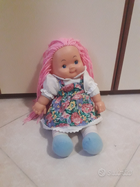 Bambola giocattolo per bambini