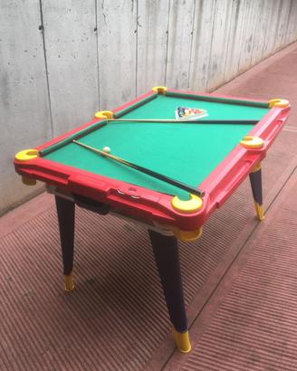 Calcetto balilla, biliardo, hockey, ping pong