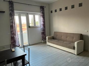 Bilocale ristrutturato e arredato