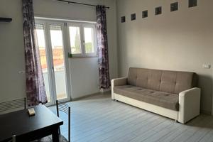 Bilocale ristrutturato e arredato