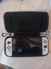 Nintendo Switch OLED - Piacenza