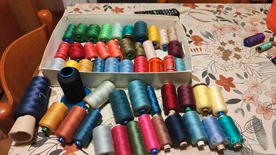 50 spolette filo da cucito