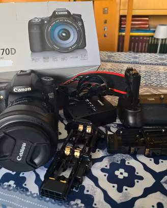 Canon 70D + Canon Zoom 15-85  + Canon Zoom 70-300