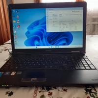 Notebook Tecra A11 15" Core I3 con Win11 Usato