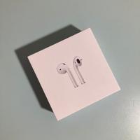 AirPods generazione 1 + case vari in omaggio