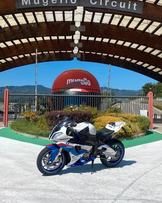 BMW S1000RR 