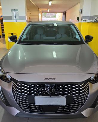 208 PureTech 100 hp 5 porte Business AZIENDALE