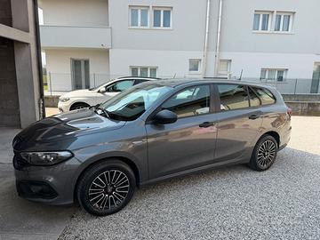 FIAT TIPO 2023