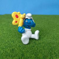 20218 Puffo bebé con farfalla