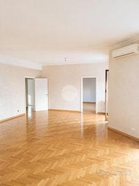5 LOCALI A ROMA