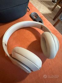 Beats Studio Pro Ghiaia – come nuove