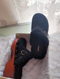 Sabot in camoscio e pelliccia