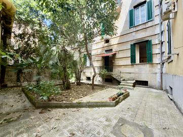 4 LOCALI A ROMA
