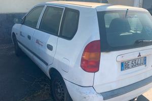 Mitsubishi space star. 800 euro