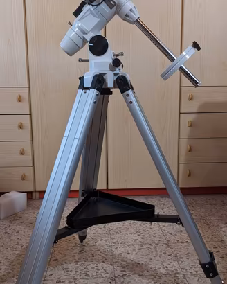Montatura equatoriale Skywatcher 3-2 inseguitore