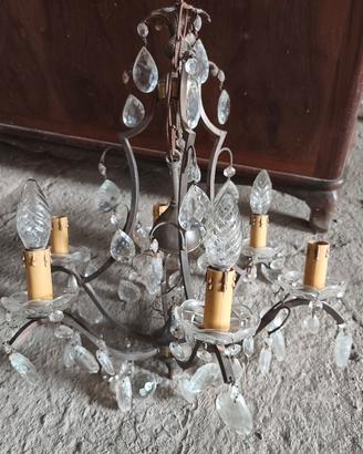Lampadario in ottone con gocce di vetro