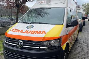 VOLKSWAGEN T6 4X4 AMBULANZA (NURK)