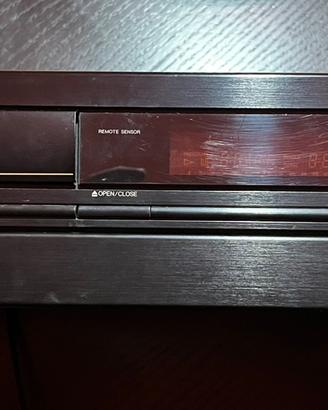 lettore CD Denon DCD-1460