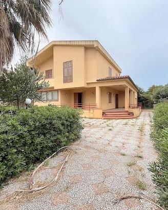 Cv111 Pizzolungo villa con giardino