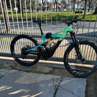 Specialized Kenevo Expert E-bike
