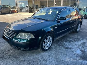Volkswagen Passat 1.8 T 20V cat Highline