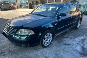 Volkswagen Passat 1.8 T 20V cat Highline