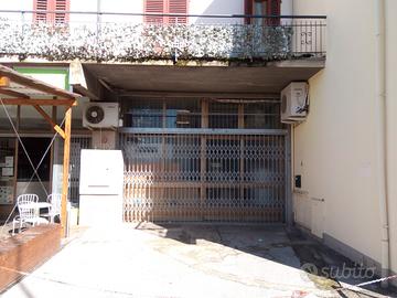 Fondo commerciale/artigianale in Piandiscò