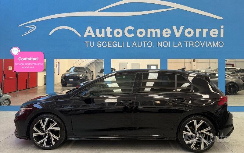 VOLKSWAGEN Golf 8ª serie