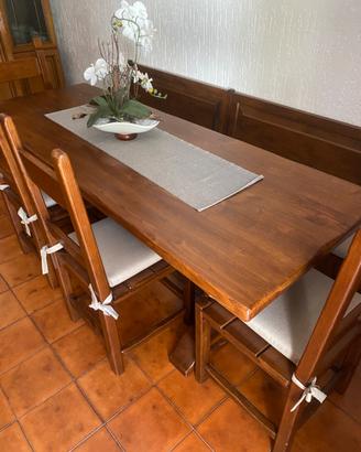 Tavolo con panca