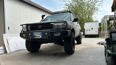 Toyota land cruiser 100