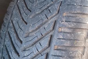  gomme pneumatici Orium 4 stagioni 205/60 R16 €15