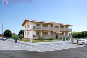 Nuovo ed elegante bicamere con giardino