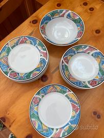 Servizio piatti completo da 6 con zuppiera