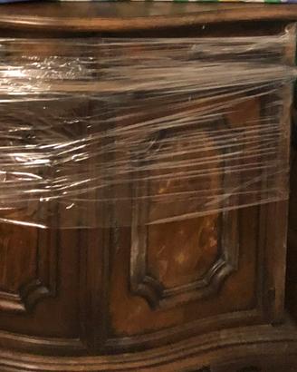 Credenza cristalliera