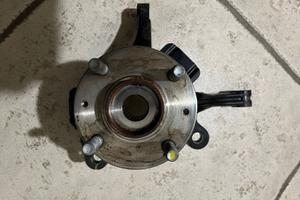 Asse i10 Anteriore DX Hyundai i10 Mozzo Destro i10