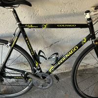 Bicicletta da corsa colnago
