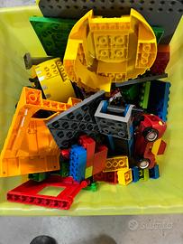 lotto di costruzioni per bambini