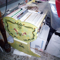 Antica culla dell'800 in legno dipinto