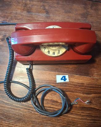 Telefono a disco rosso