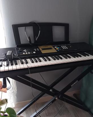 tastiera Digital keyboard  Yamaha YPT -  220