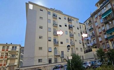 Immobile in asta di 121 m² con 4 locali a La Spezi