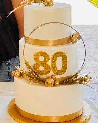 Torta finta compleanno