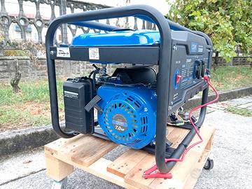 Generatore corrente 7HP 220V 2400W Benzina con AVR