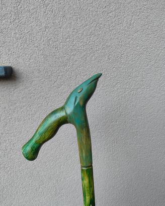 Bastone scolpito a mano